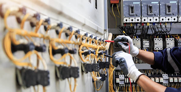 Professional Electrician technician working in Mulvane, KS